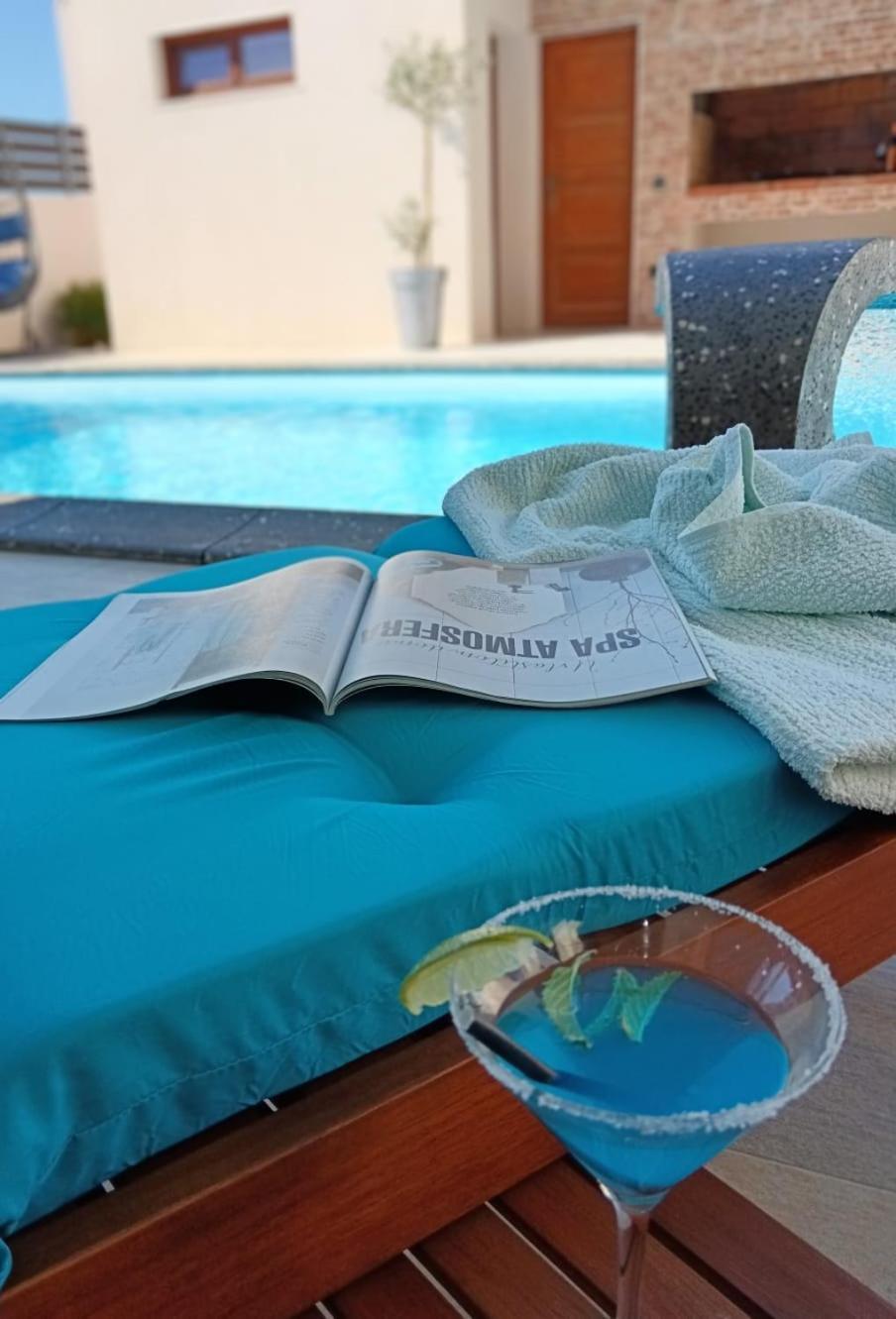Holiday&Suite Klanac فير المظهر الخارجي الصورة