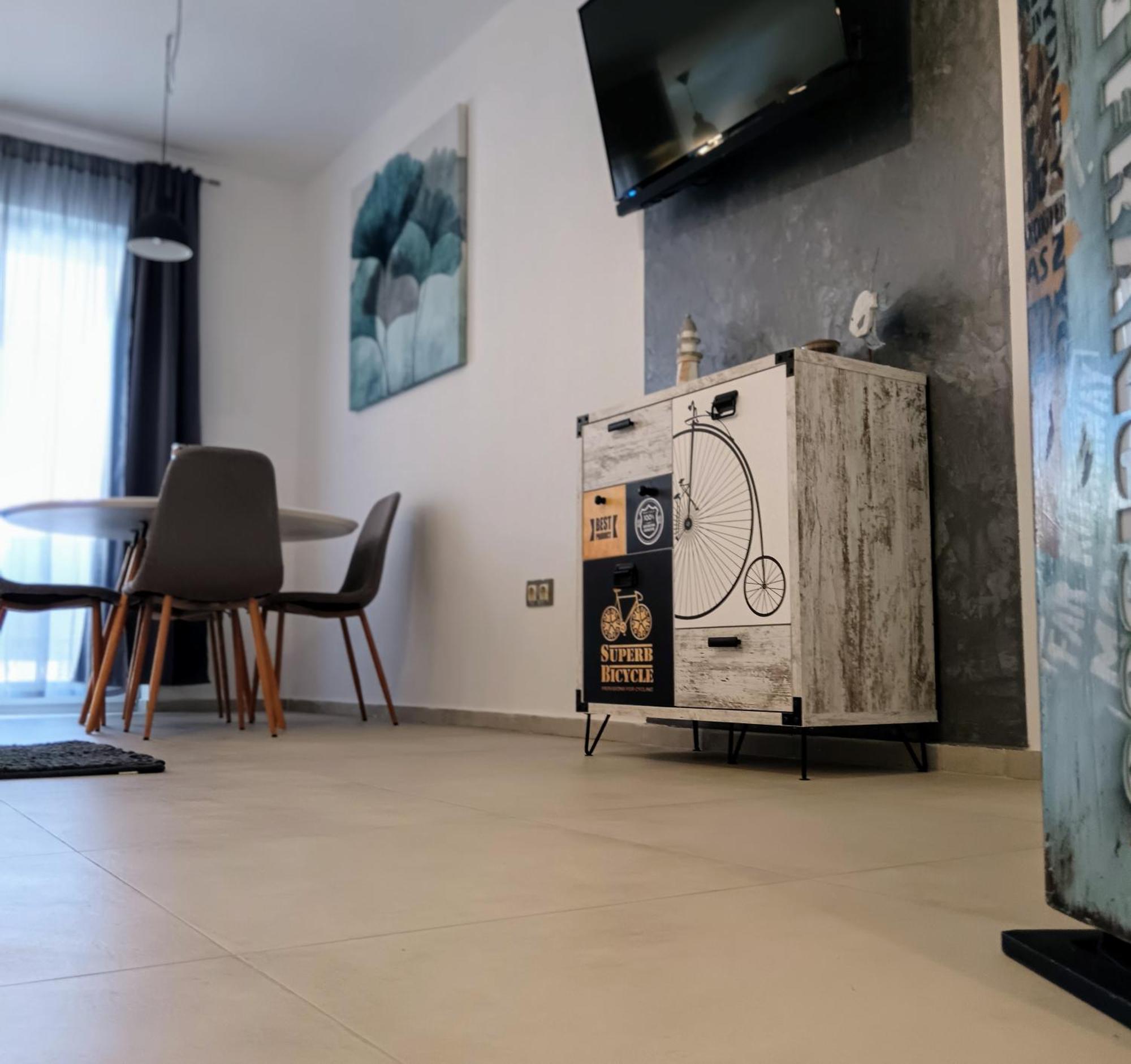 Holiday&Suite Klanac فير المظهر الخارجي الصورة