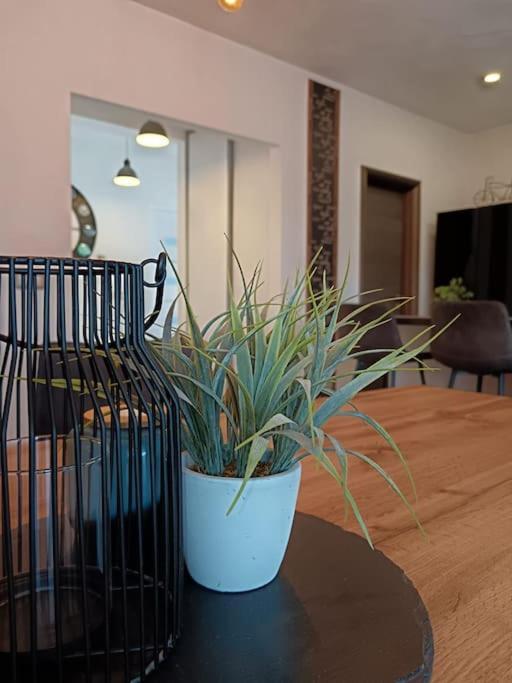 Holiday&Suite Klanac فير المظهر الخارجي الصورة