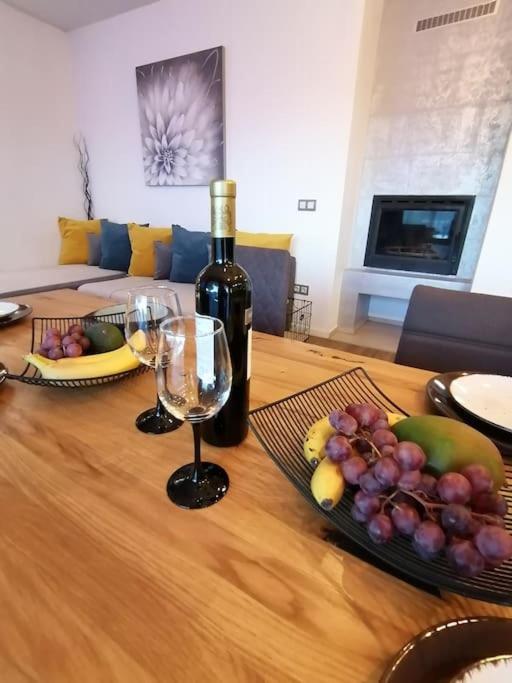 Holiday&Suite Klanac فير المظهر الخارجي الصورة