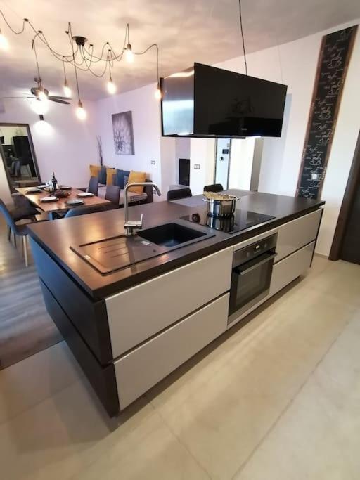 Holiday&Suite Klanac فير المظهر الخارجي الصورة